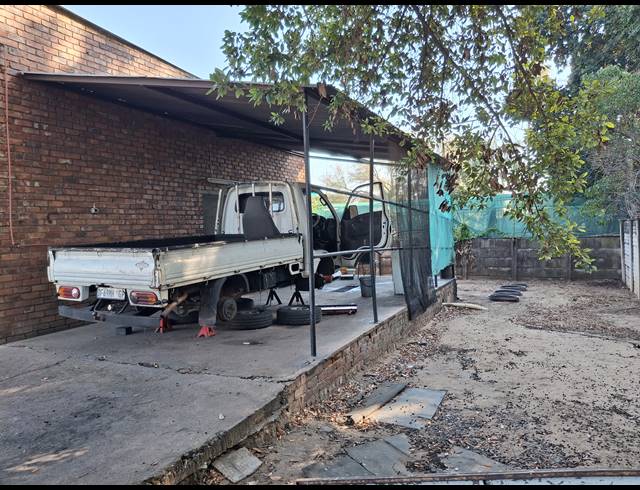 400M² SERVICE STATION FOR SALE IN SILVERTON